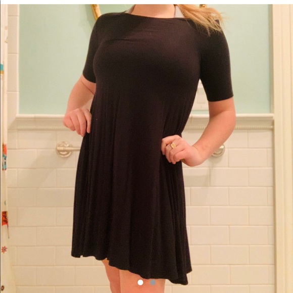 Dress - Picture 1 of 1